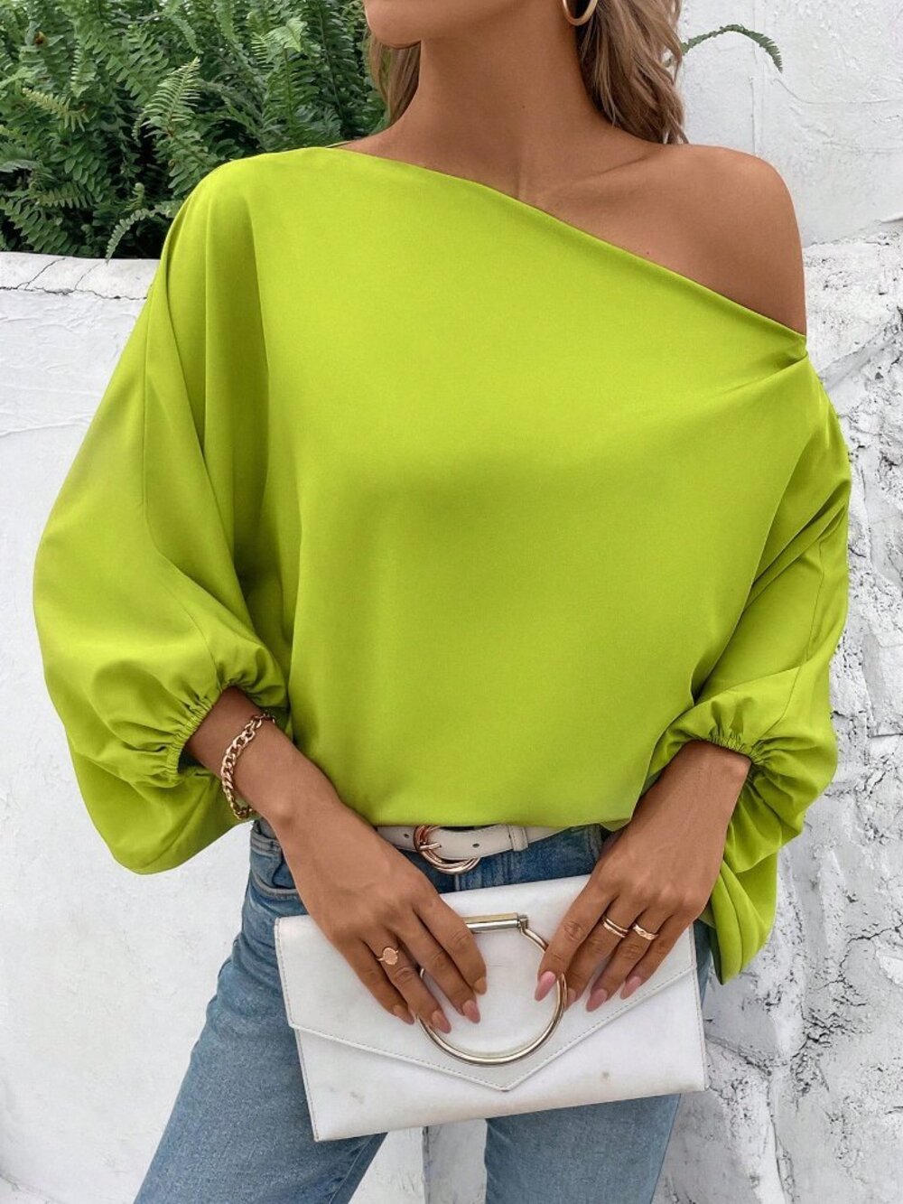 Green Casual Women's One Shoulder Batwing Sleeve Shirt With Floral Pattern - Picture 5 of 8